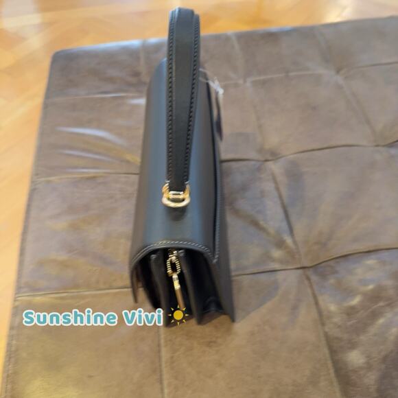 NWT Coach Klare Top Handle Bag In Signature Canvas CY687 Gold/Walnut/Black - Picture 2 of 6